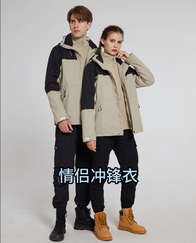 外衣：150D高彈春亞紡-100%聚酯纖維內(nèi)膽：300克雙面搖粒絨-100%聚酯纖維防水5000/透氣2000/防風(fēng)/保暖/三合一男女同款沖鋒衣登山服，奧特萊斯定制款防寒保暖情侶套裝沖鋒衣。